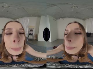Jillian Janson - Workout with Jillian Janson - VR Porn (UltraHD 4K 2021)-1