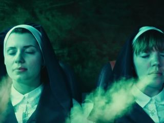 Corrin Evans, Maddie McGuire, Stefanie Peti, Jin N Tonic - Exorcism at 60,000 Feet (2019) HD 1080p!!!-9