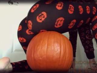 online video 43 girl biting fetish The Jenna Kitten – Pumpkin Legging Poots, femdomcc on femdom porn-4