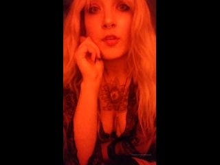 @goddesseevee 2019-10-27 Vampire Queen $ - 347-0