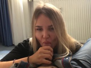 MaryCandy - BABY FACE TEEN BLOWJOB AND EAT SOME CUM  - porn model - russian amateur home photos-2