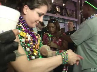 Jenna Loves Mardi Gras Tattoo-6