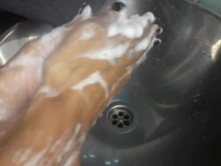 online video 25 Hand washing - sfw - fingering porn cruel fetish-2