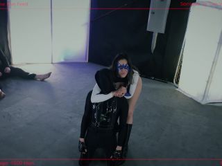 free xxx video 10 The Veil Lifted from The Battle for Earth – Layla Rylan FullHD 1080p - fetish - fetish porn girl feet fetish-8