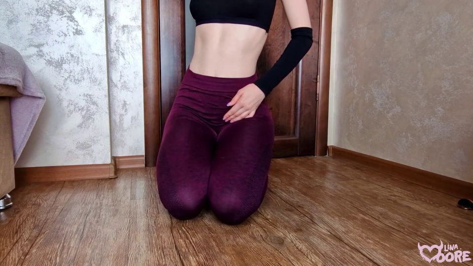 After Yoga In Torn Leggings, She Fucked Herself With A Dildo 1080p