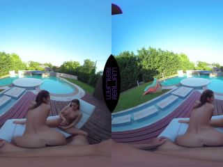 Hot Summer Day Featuring Alexis Brill , Athina Love GearVR-8