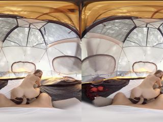 Happy Camper – Anya Olsen (Oculus)(Virtual Reality)-9