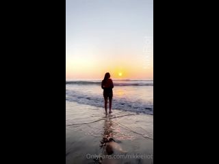 Nikki Eliot () Nikkieliot - take me back sunset on the nd day at the nude beach whats your fav 12-07-2021-9