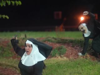 GIbbyTheClown - THE NUN : Thirst For PUSSY - Scary-1