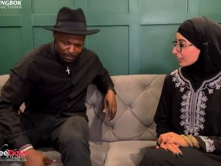 [GetFreeDays.com] Hijabi Aaliyah Yasin Is Blessed By Father Dimitri S BBC Porn Video January 2023-0