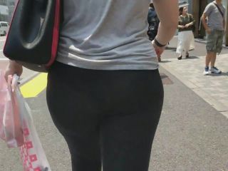 Huge ass in tights and a very visible thong-7