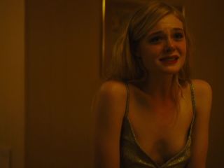 Elle Fanning - Galveston (2018) HD 1080p - (Celebrity porn)-9