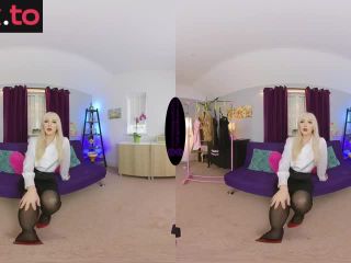 [GetFreeDays.com] The English Mansion - Princess Aurora - Roommate Girls Only - VR Porn Clip January 2023-1
