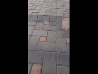 Encuentro A La Novia De Mi Amigo En El Centro Y Termina Chupandomela 720p-5