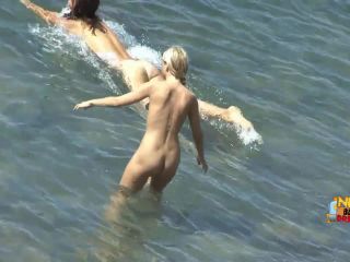Nudist video  00722-4