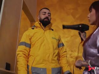 [GetFreeDays.com] The delivery man Glovo gives me his cum in the face Adult Stream March 2023-0