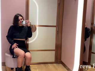 Freya Fields Freyafieldsi got super horny while shopping yesterday and just couldnt help but touch myself in the - 26-06-2020 - SiteRip-7