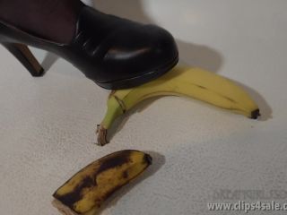 online adult video 33 gay underwear fetish fetish porn | DreamGirls – Your Face Cassandra Squeezes Bananas Ultra | food-1