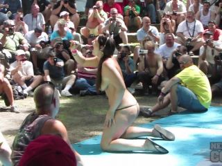 Nudes a Poppin Roselawn Indiana Full Festival Coverage including Amateur Contest public Gatlin-4