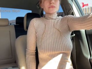 [GetFreeDays.com] Busty mom brought herself to a public orgasm in the car Adult Stream May 2023-2