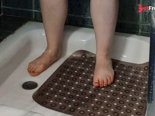 [GetFreeDays.com] love my wet FEET in the shower Adult Stream July 2023-8