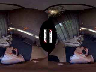 Catherine A XXX Parody – Angel Emily (Oculus Go 4K)(Virtual Reality)-6