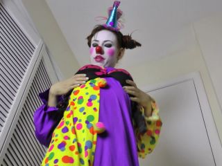 Kitzi Klown - Unaware giantess-8