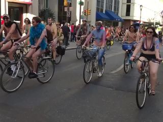 Philadelphia_Naked_Bike_Ride_2017_PART_2_OF_4-7