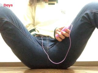 [GetFreeDays.com] I put a toy in my jeans and felt it I cant wait to put a big one in. Sex Film July 2023-9