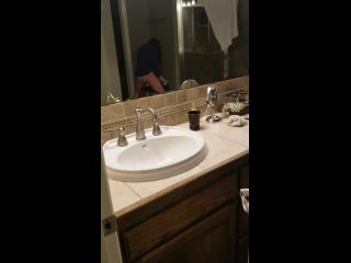 caught girlfriend masturbating in the bathroom-5