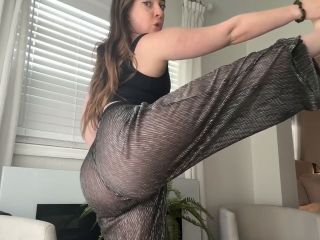 Flexibility Challenge In SeeThrough Pants With No Undies 720p-5