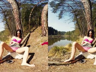 083  Long Leg Evelin Outdoor In Forest Masturbate With Dildo  3DVR180 S-1