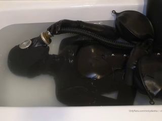 [GetFreeDays.com] Gas Mask And Rebreather Bags Underwater Part 1 Of 2 latex skirt porn-7