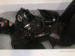 [GetFreeDays.com] Gas Mask And Rebreather Bags Underwater Part 1 Of 2 latex skirt porn-9