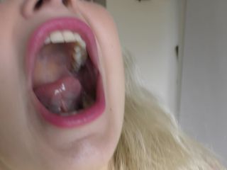 Bad Dolly – Close Up Mouth Exploration - Big boobs-8