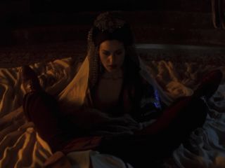 Monica Bellucci – Bram Stoker’s Dracula (1992) HD 1080p - (Celebrity porn)-0