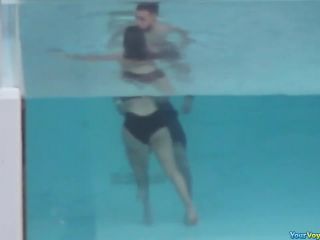 Couple fucking in the hotel  pool-5