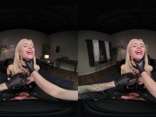 Emma Rosie - Suspense Is Filling Her - KinkVR (UltraHD 4K 2024) New Porn-1