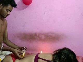 18yrs boy fucking hot aunty after body massage desi sex.-0