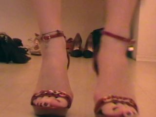 Teen Lea Shoe Play-3