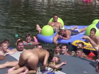 Sluts on a Raft Public-0