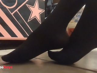 [GetFreeDays.com] Spy On My Feet While I Work At The Desk Porn Video June 2023-3