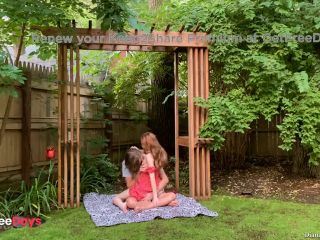 [GetFreeDays.com] 197 Trying to Stay Quiet in Our Backyard Porn Clip April 2023-1