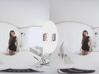 Office Playtime - Oculus 5K - Natural tits-1