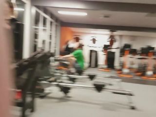 Cameltoe on leg press machine in gym-2