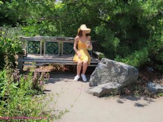 online xxx video 6 amateur sex xxx LilyMaeExhib – Fun at the Botanic Gardens, brunette on brunette girls porn-4