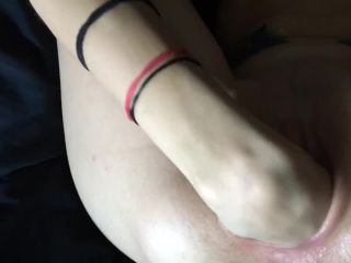 horny girlfriend deep fisting pussy homemade-2