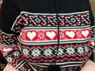 Bustyseawitch Bbw Teen Holiday Sweater Tits - Big tits-4