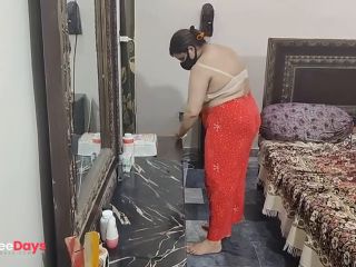 [GetFreeDays.com] Bigass mom cleaning the room Adult Film April 2023-0