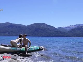 [GetFreeDays.com] Horny teen couple gets caught having sex on public beach - HUGE cumshot amateur Adult Stream June 2023-1